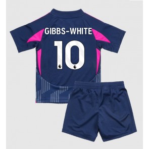 Billiga Nottingham Forest Morgan Gibbs-White #10 Bortatröja Barn 2024-25 Kortärmad (+ Korta byxor)